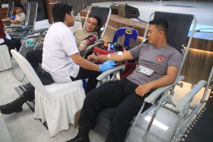 112 Personel Polda Aceh Ikuti Donor Darah, Kumpulkan 101 Kantong untuk Kebutuhan Kemanusiaan