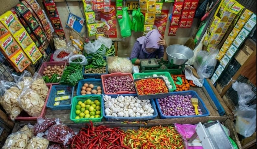Harga Cabai Rawit Tembus Rp75.900/Kg, Telur Ayam Ikut Naik ke Rp32.400/Kg