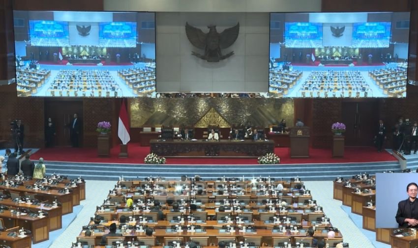 Akhiri Penantian 22 Tahun, DPR Akhirnya Sahkan UU PPRT! Ini 12 Poin Pentingnya