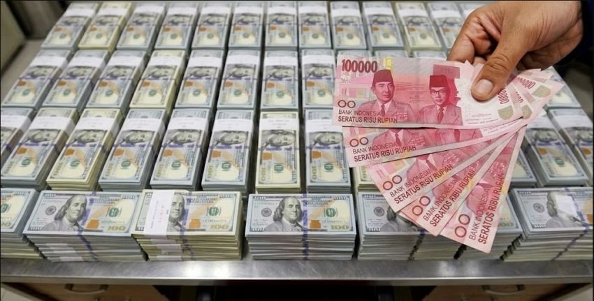 Rupiah Melemah ke Rp17.182 per Dolar AS Pagi Ini, Tertekan Sentimen Global dan Konflik Timur Tengah