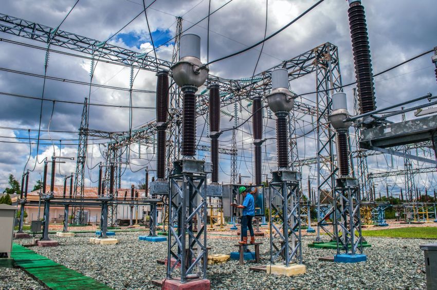 PLN Pastikan Listrik Sumut Pulih, 540 Penyulang Kembali Aktif Layani Jutaan Pelanggan