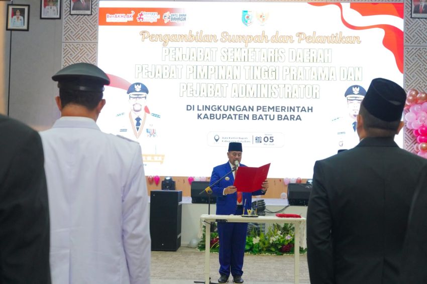 Tingkatkan Kualitas Pelayanan, Bupati Baharuddin Lantik 33 Pejabat Pimpinan Tinggi Pratama dan Pejabat Administrator