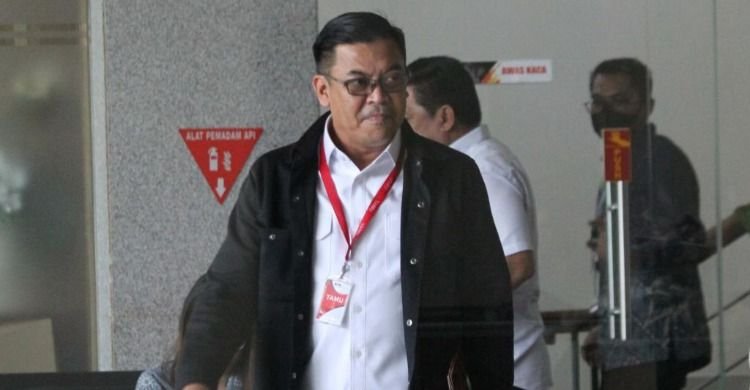 Pegawai Bea Cukai Ahmad Dedi Diduga Terima Duit Suap Impor dan Cukai