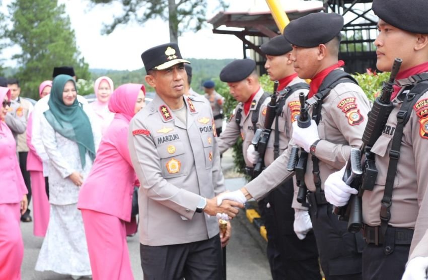 Kapolda Aceh Resmikan Prasasti Pembangunan Mako Polsek Dabun Gelang, Tekankan Pelayanan Polri yang Humanis dan Profesional di Polres Gayo Lues
