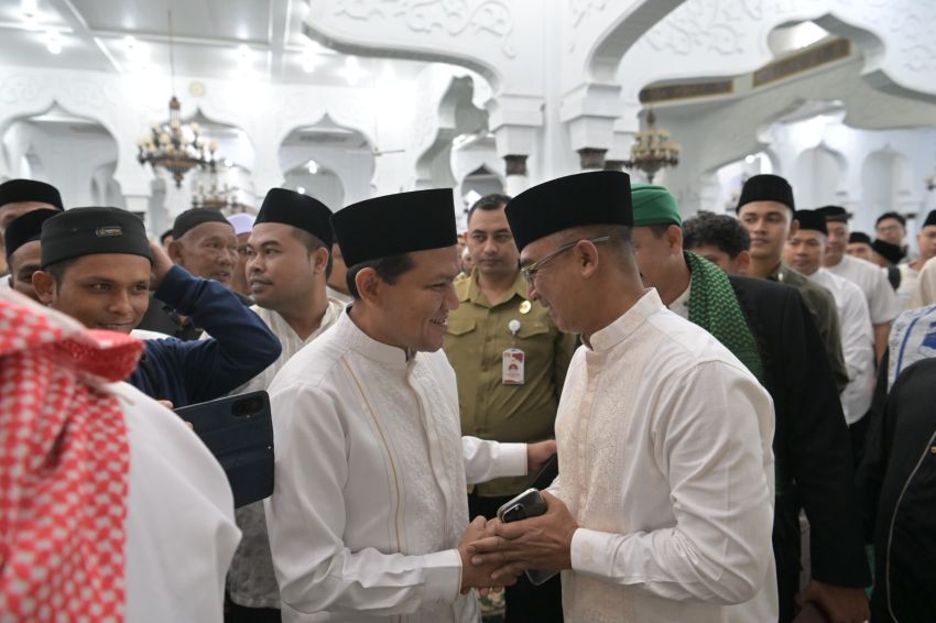 Wagub Aceh Salat Iduladha di Masjid Raya Baiturrahman Bersama Ribuan Jamaah