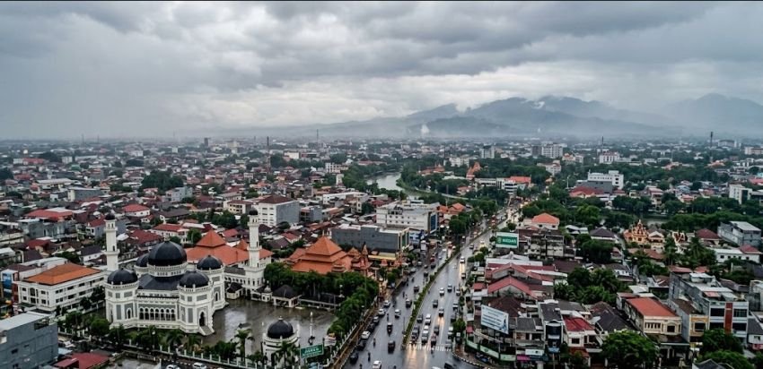 BMKG Prediksi Cuaca Sumut Didominasi Berawan dan Hujan Ringan, Medan hingga Deli Serdang Diguyur Hujan