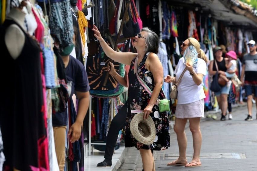 Kemenpar Lihat Peluang di Balik Rupiah Melemah: Indonesia Makin Menarik bagi Turis Asing