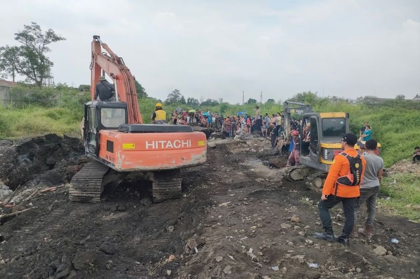 Dua Pekerja Tertimbun Longsor Saat Ambil Timah Bekas di Mabar Medan, Satu Korban Ditemukan Tewas