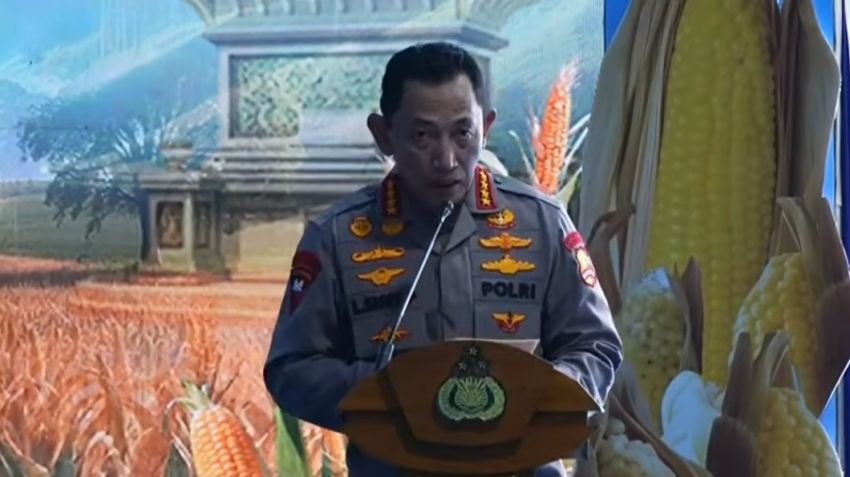 Kapolri Suarakan Kebutuhan Petani ke Prabowo: Minta Perluasan KUR hingga Tambahan Bantuan Alsintan, Bibit, dan Pupuk