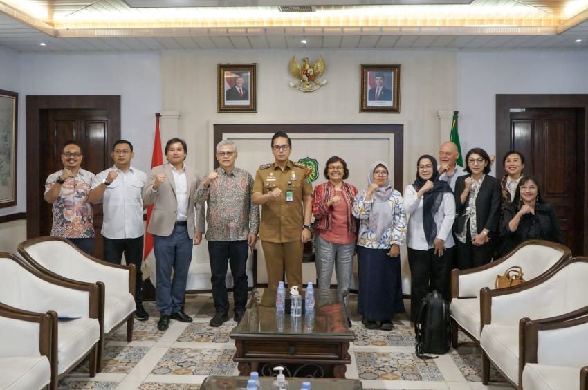 Wali Kota Rico Waas Genjot Proyek BRT Mebidang, Target Tambah 183 Bus