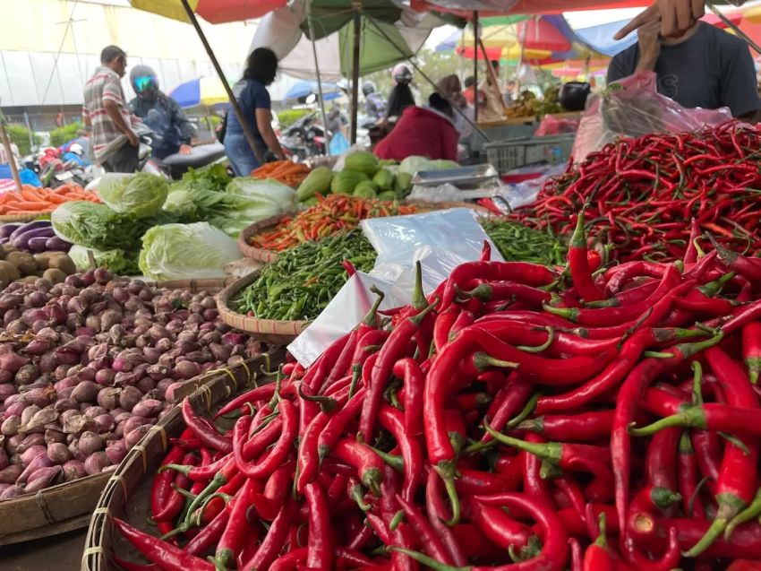 Harga Cabai Rawit Tembus Rp61.150 per Kg, Telur Ayam Rp30.850 per Kg di Awal Pekan