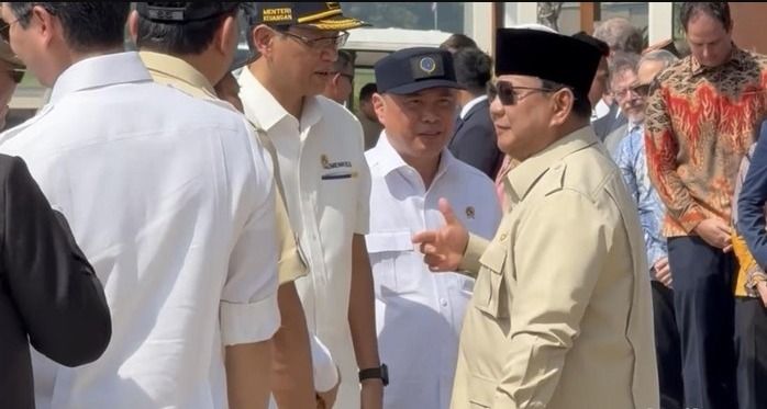 Prabowo Tiba-tiba Tanya Purbaya soal Dolar di Tengah Rupiah Melemah