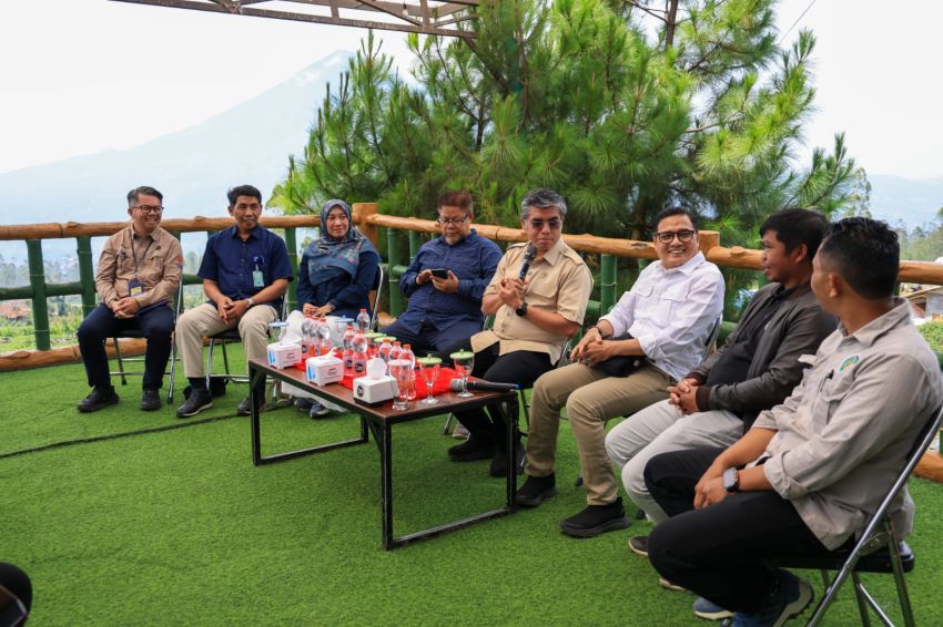 Kemnaker Latih 500 Warga Garut, Dorong Ekonomi Desa Berbasis Agroforestry dari Hulu hingga Hilir