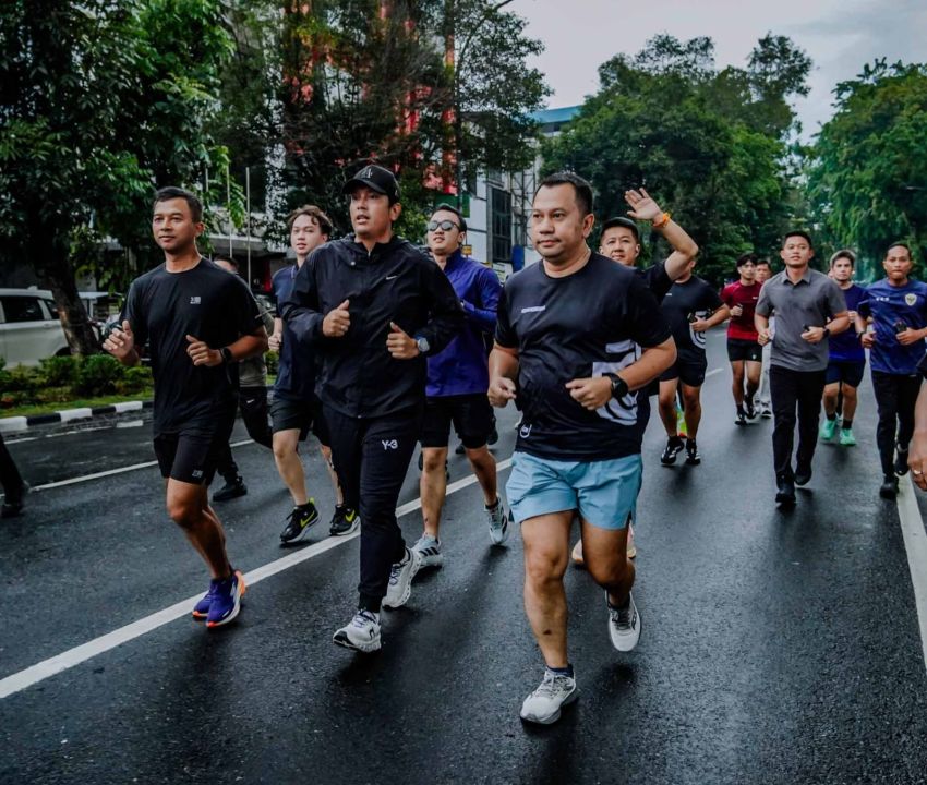 Rico Waas dan Forkopimda Senam Bareng Warga di CFD Medan