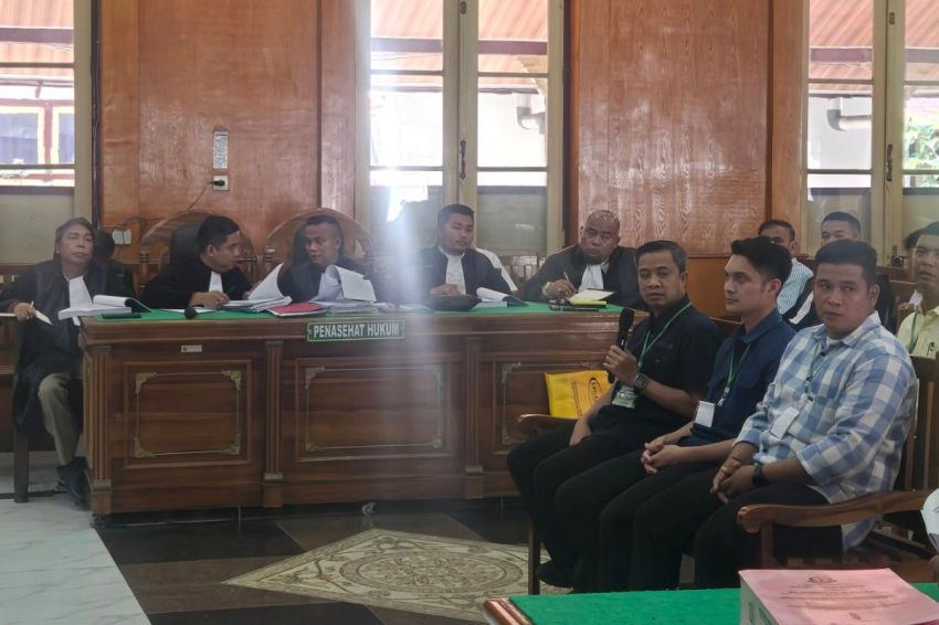 Rangkap Peran, Dirut BUMD Medan Masih Muncul di Ruang Sidang sebagai Advokat