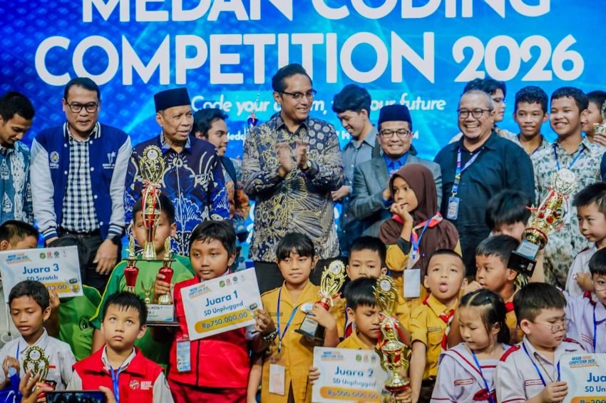 Rico Waas Tutup Medan Coding Competition 2026, Dorong Generasi Muda Kuasai Teknologi dan Kecerdasan Buatan