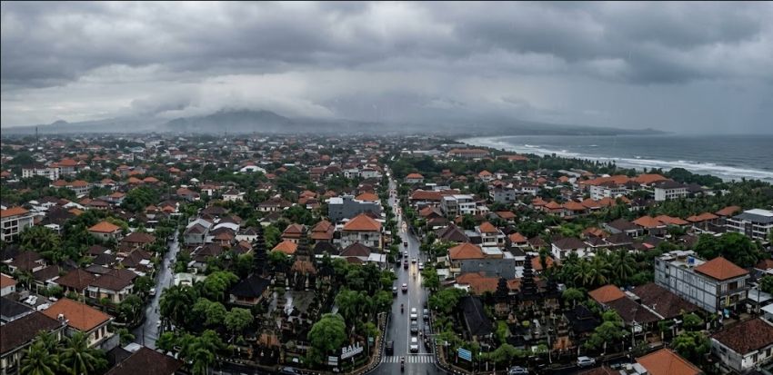 Cuaca Bali Hari Ini: Denpasar dan Tabanan Diguyur Hujan Ringan, Wilayah Lain Berawan
