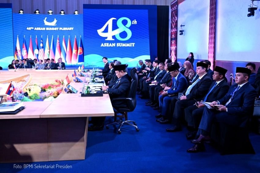 Dampingi Prabowo di KTT ASEAN, Bahlil Sebut RI Diuntungkan Kekayaan Sumber Energi