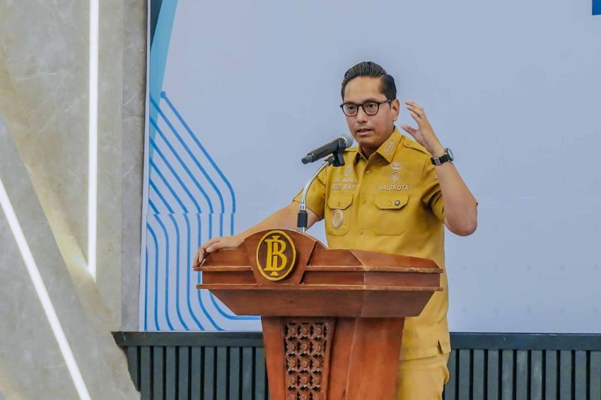 Rico Waas Dorong Digitalisasi Bansos di Medan, Target Validasi 792 Ribu KK dalam Sebulan
