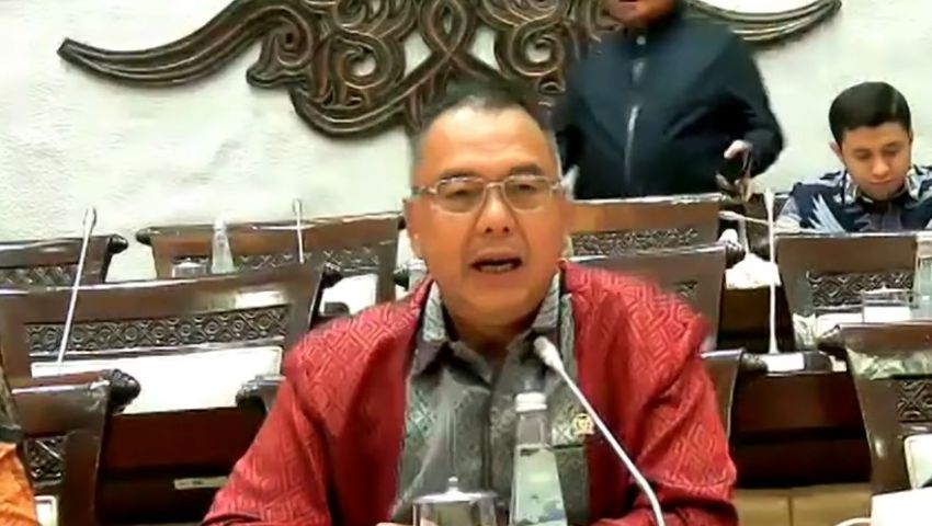 DPR Semprot Bank Indonesia: Semua Instrumen Dipakai, Kenapa Rupiah Tetap Ambruk?