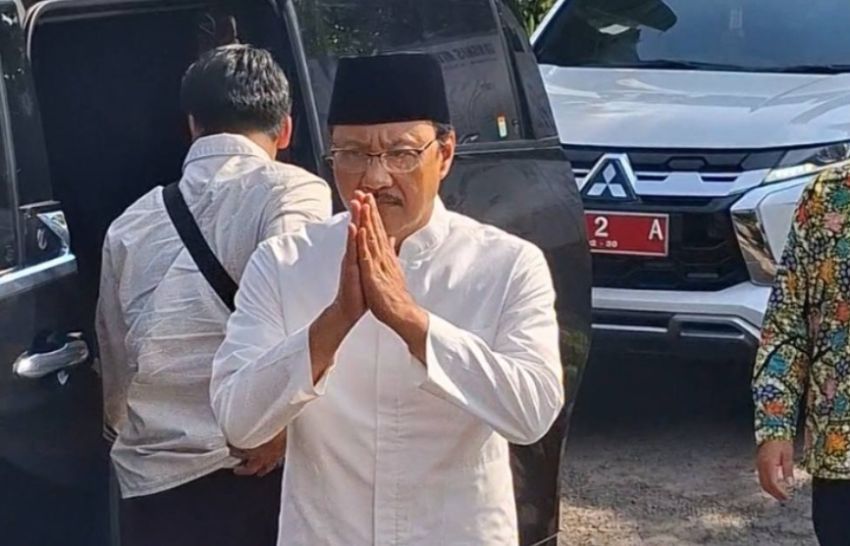 Respons Polemik Sepatu Rp700 Ribu per Pasang, Gus Ipul Tegaskan Program Sekolah Rakyat Tak Boleh Tercoreng Korupsi