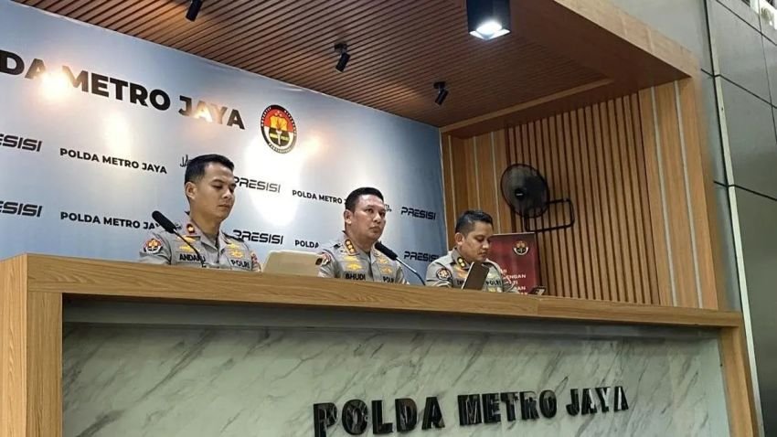 Kecelakaan KA di Bekasi Tewaskan 16 Orang, Polisi Dalami Keterangan PT KAI dan Green SM