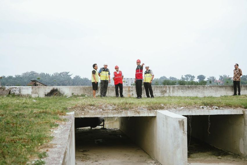 Atasi Genangan, Pemko Medan Percepat Normalisasi Drainase dan Perbaikan Jalan