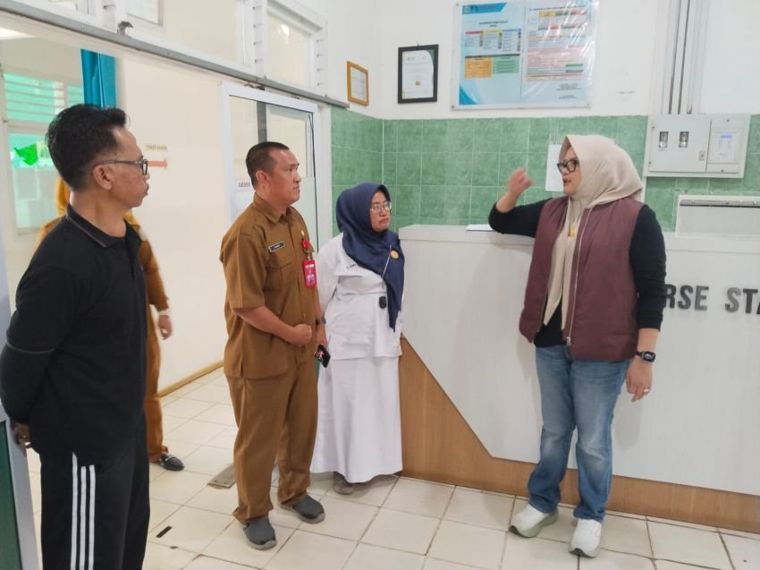 Bupati Tanjab Timur Sidak RSUD Nurdin Hamzah, Soroti Ketiadaan Satpam dan Lambatnya Layanan Obat