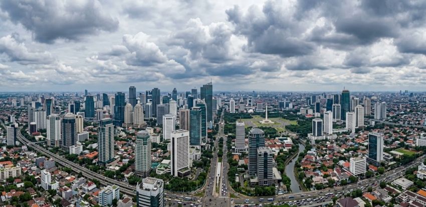 BMKG: Cuaca Jakarta dan Kepulauan Seribu Didominasi Berawan, Suhu Maksimal 32 Derajat
