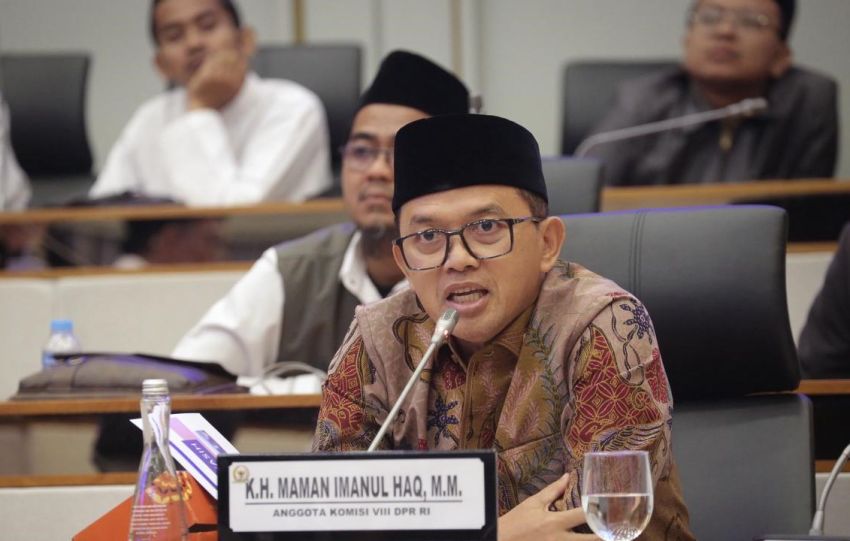 Ribuan Jemaah Umrah Gagal Berangkat, DPR: Praktik Travel Tak Bisa Ditoleransi