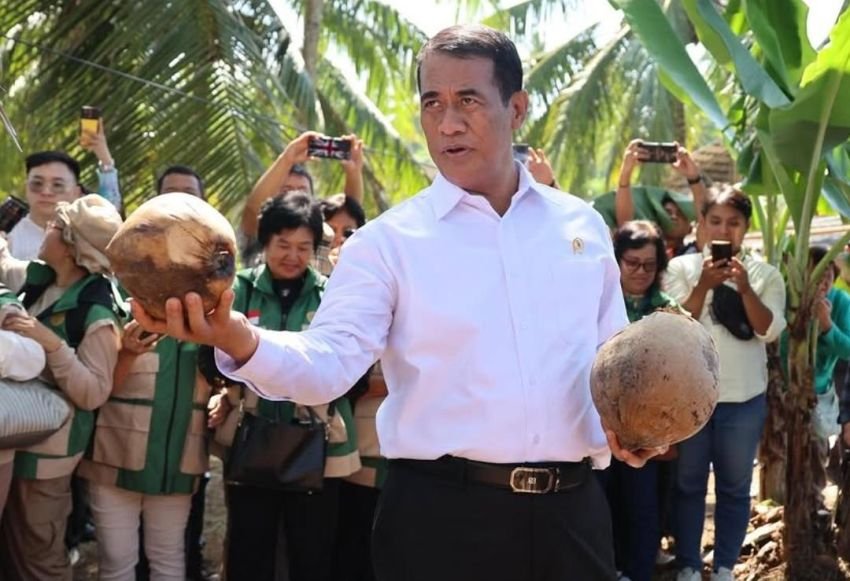 Mentan Amran Tantang Pengusaha Muda Garap Hilirisasi Kelapa: Jangan Banyak Teori, Mulai Saja