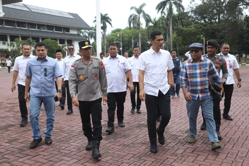 Tinjau Kantor Gubernur, Kapolda Aceh Tegaskan Demo Boleh Tapi Anarkis Diproses Hukum