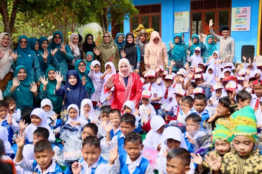 Dorong Generasi Emas 2045, Bunda PAUD Aceh Kampanyekan Gemar Makan Ikan di Sabang