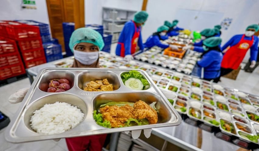 Program Makan Bergizi Gratis Dinilai Jadi Motor Baru Penggerak Ekonomi Rakyat, Serap Tenaga Kerja hingga Perkuat UMKM