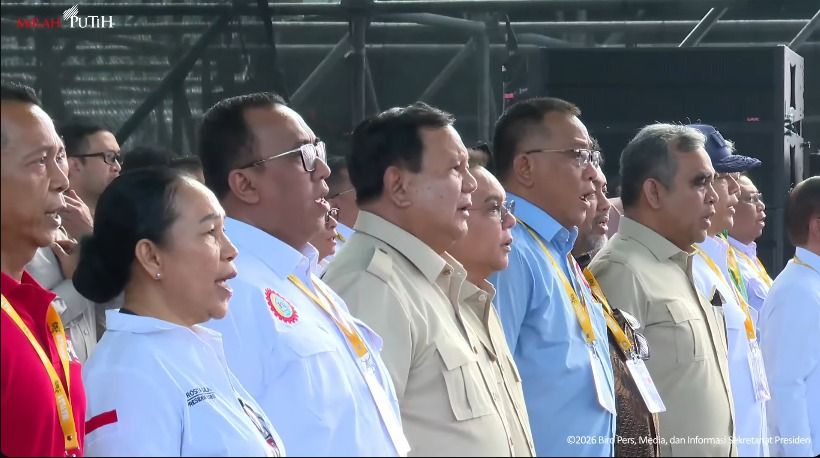 Prabowo Hadiri May Day 2026 di Monas, Didampingi Muzani hingga Kapolri, Disambut Antusias Ribuan Buruh