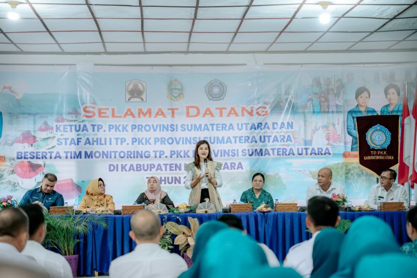 Kahiyang Ayu Dorong Kader PKK Sumut Gunakan SIPANDA, Administrasi Desa Ditargetkan Lebih Tertib