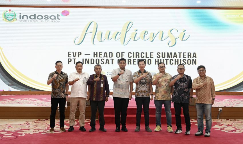 Bobby Nasution Gandeng Provider Telekomunikasi Perluas Internet hingga Daerah Blankspot Sumut