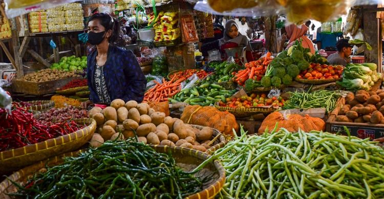 Harga Cabai Rawit Masih Pedas! Tembus Rp71.600 per Kg, Telur Ayam Rp29.800
