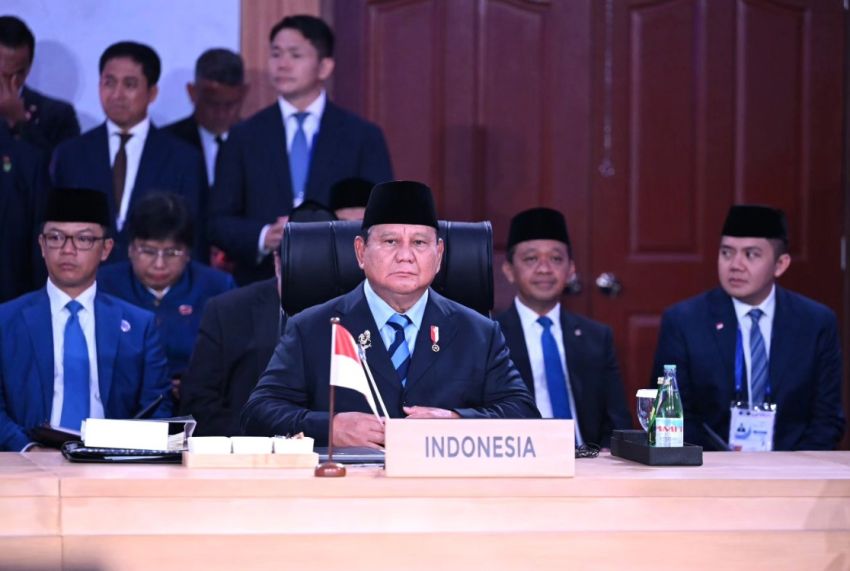 Respons Kritik Eks Wamenlu, Seskab Teddy Pamer 7 Capaian Hasil Kunjungan Luar Negeri Prabowo