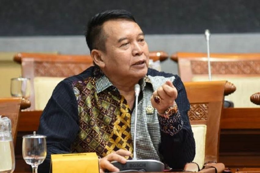 TB Hasanuddin Soroti Anggaran Latsarmil, Biaya per Peserta Disebut Tembus Rp30 Juta