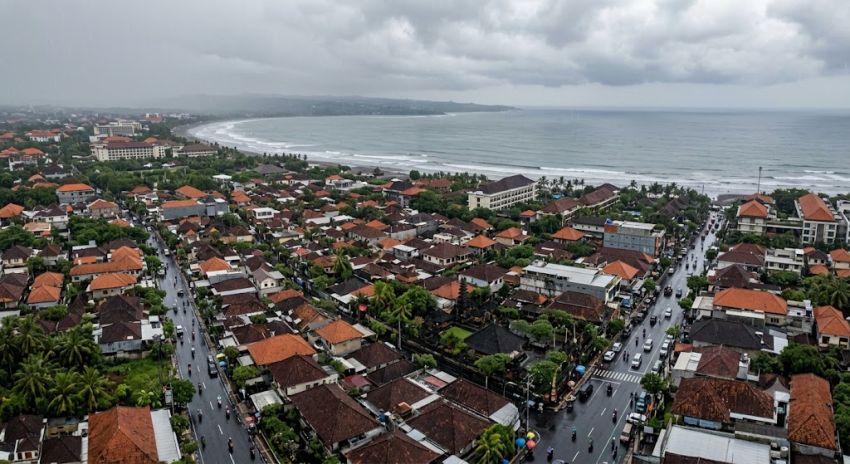 Cuaca Bali Hari Ini: Karangasem dan Buleleng Diguyur Hujan Ringan, Wilayah Lain Didominasi Berawan