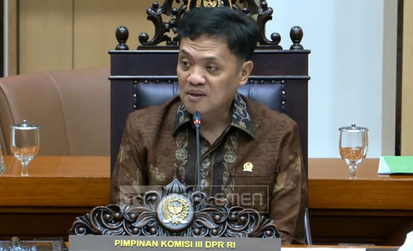 Bolehkah Polisi Jadi Anggota Ormas? DPR Usulkan Aturan Khusus dalam RUU Polri