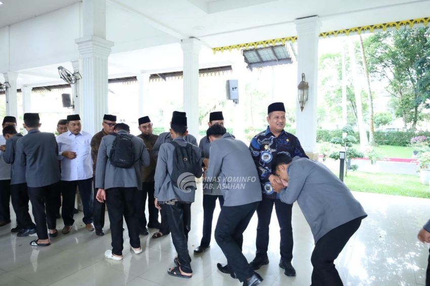 Wakil Bupati Asahan Sambut Kepulangan Kafilah MTQ, Raih Juara Umum V dan Bawa Pulang 24 Piala
