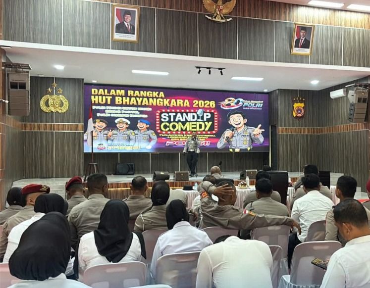 Bripda Nanda Karmila Ungguli 21 Peserta, Rebut Juara Stand Up Comedy Bhayangkara Fest 80