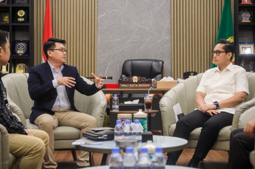 Rico Waas Dorong Perguruan Tinggi di Medan Cetak SDM Unggul dan Berkarakter