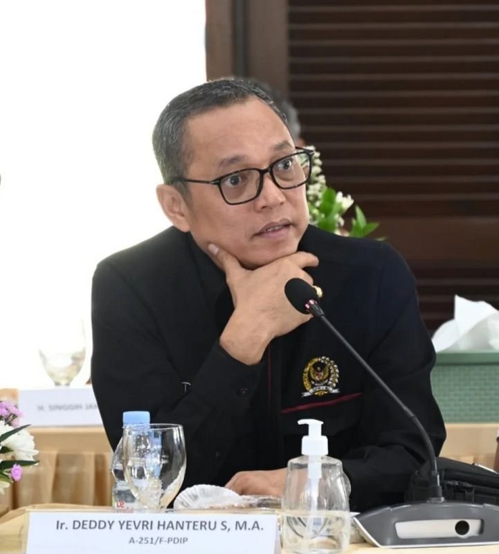 Status PDIP Dipertanyakan, Elite Koalisi Soroti Sikap Politik yang Dinilai Belum Tegas