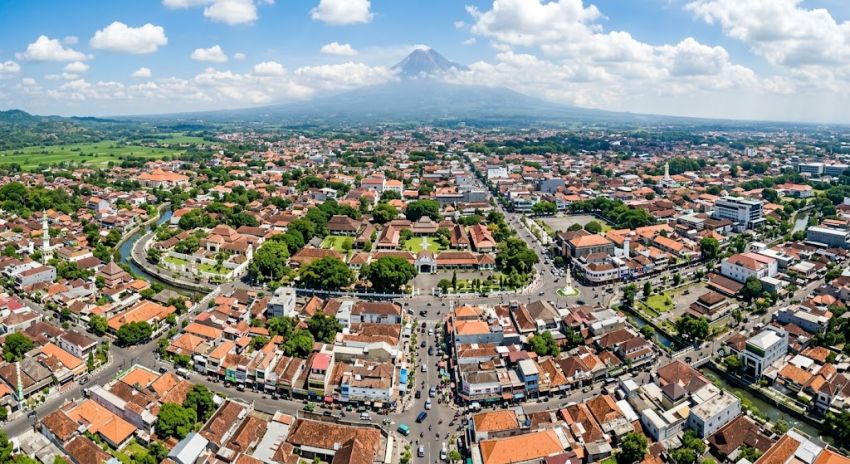 Cuaca DIY Hari Ini Didominasi Berawan, Kota Yogyakarta Diprakirakan Capai 32 Derajat Celsius
