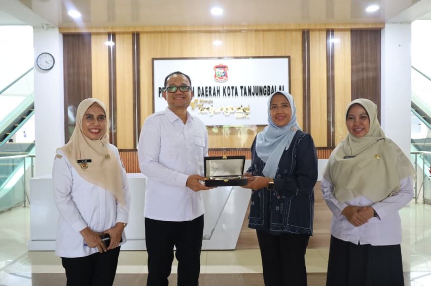 Plh Wali Kota Tanjungbalai Terima Kunjungan Kerja dan Silaturahmi Wakil Wali Kota Pematangsiantar