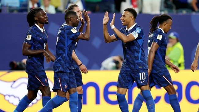 Mbappe Bersinar! Prancis Bungkam Irak 3-0 Meski Laga Sempat Tertunda Cuaca Buruk