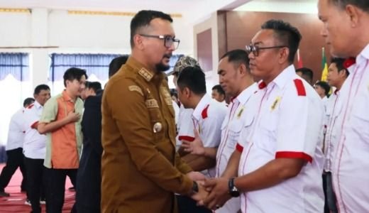 KONI Labusel Resmi Dilantik, Bupati Fery Dorong Cetak Atlet Berprestasi hingga Tingkat Nasional